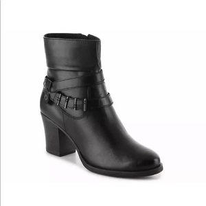 Tamaris Tora leather bootie